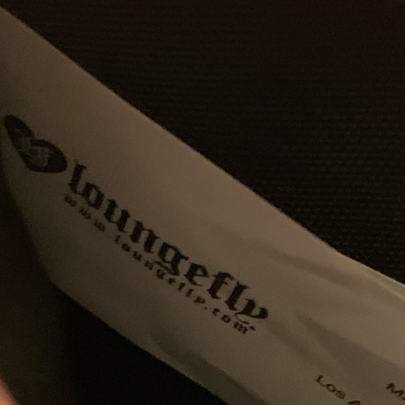 LOUNGEFLY Wallet - Picture 3 of 3